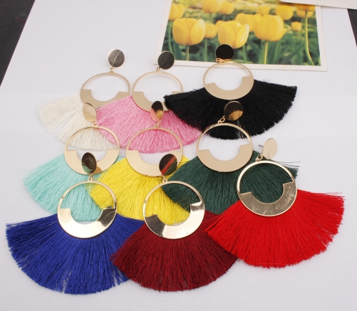 Dangle &chandelier colorful Bohemian circle Tassel Earrings Fashion flower V-shaped design stud suitable for ladies and girls declaration